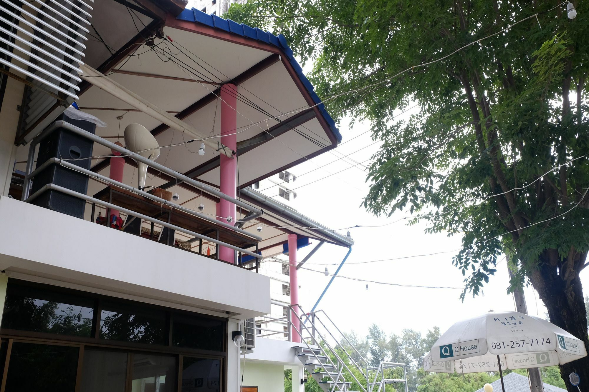 Chomlay Restaurant & Room For Rent Ban Nai Rai Exteriér fotografie